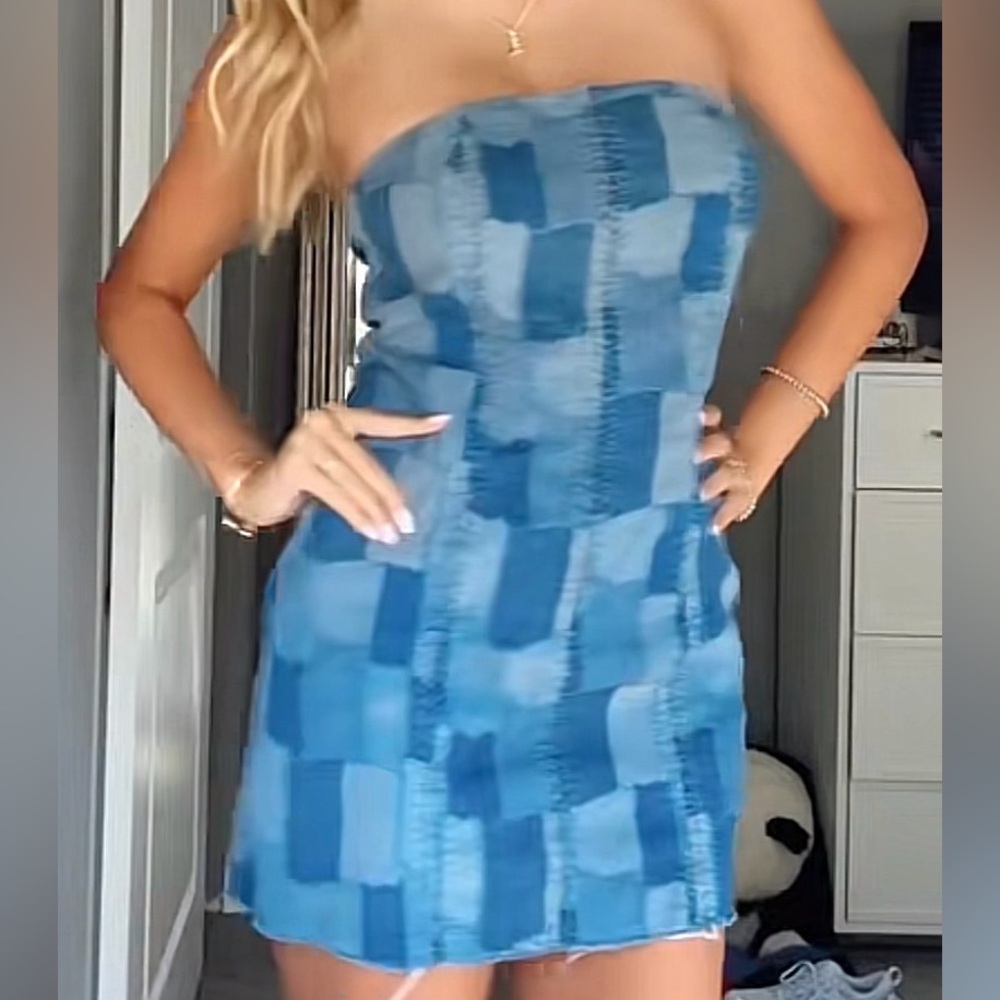 Blue Patchwork Strapless Mini Dress NWT - image 6